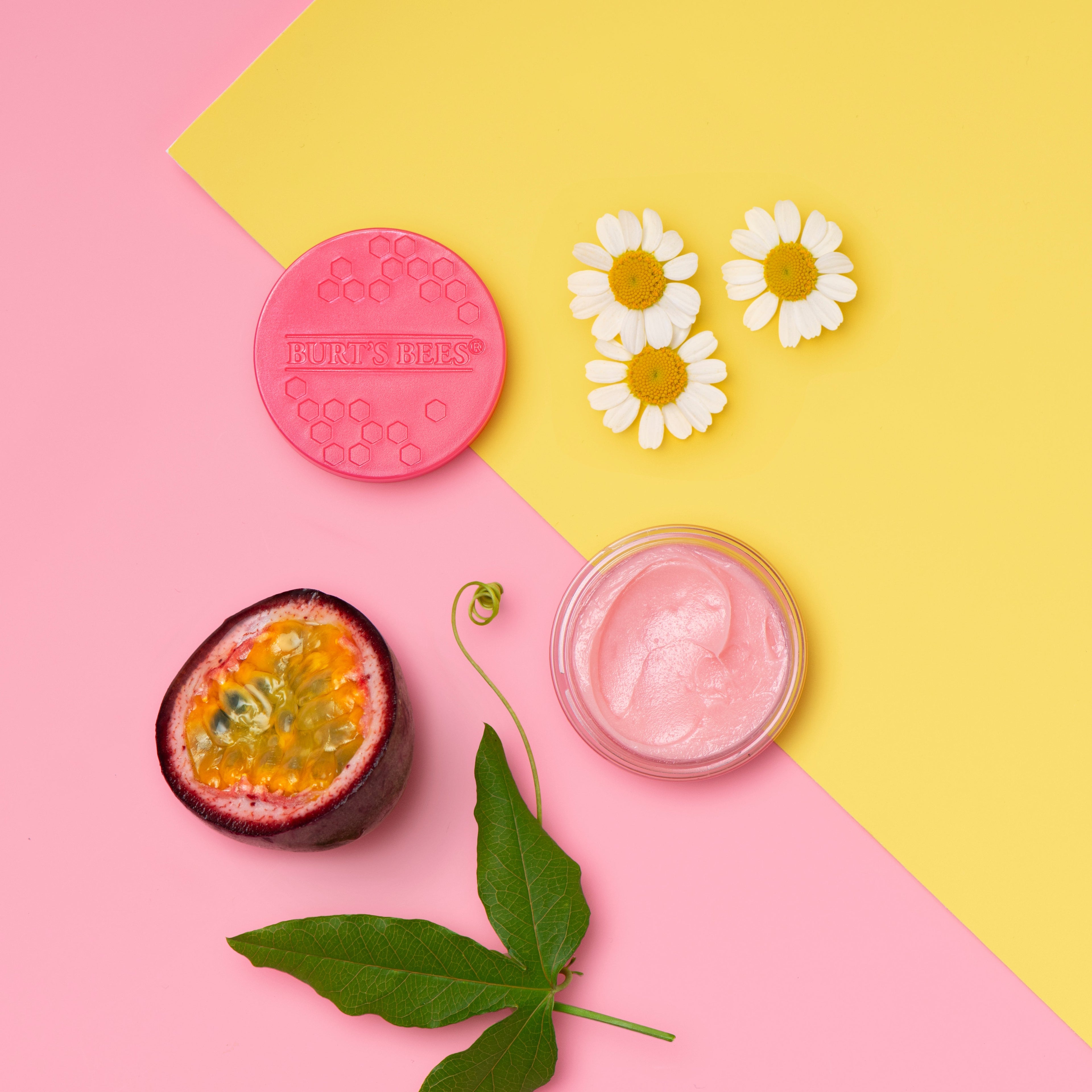 Overnight Lip Treatment Passion Fruit and Chamomile T7